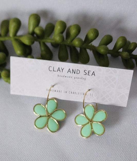 Spinning Flower Earrings - Multiple Colors